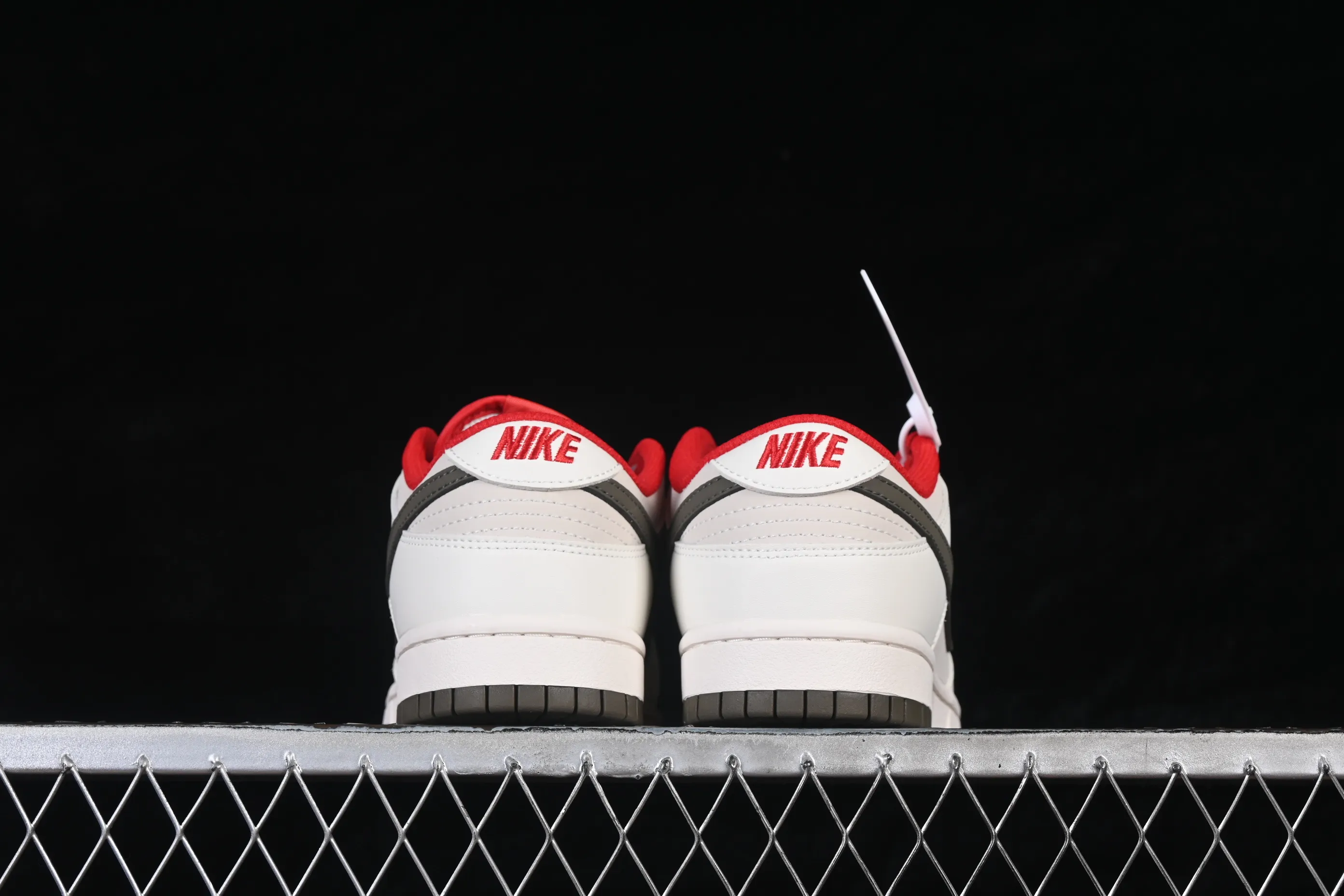All categories Nk SB Dunk series Nk SB Dunk Low low-top sneakers Nike SB Dunk Low Year of the Horse limited low-top casual sneakers IQ9793-020